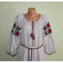 Suknia-wyszywanka handmade