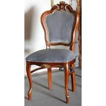 Klasyczne drewniane krzesło / fotel