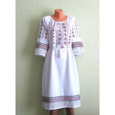 Ukraińska sukienka haftowana   ręcznie. z ażurowej