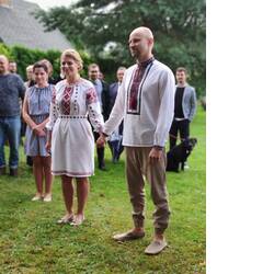 Ukraińska sukienka ręcznie haftowana
